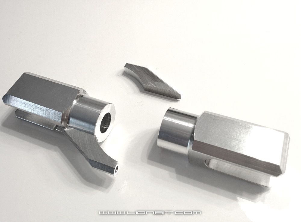 Erste Anprobe. Optisch sieht das doch schon gut aus, oder?