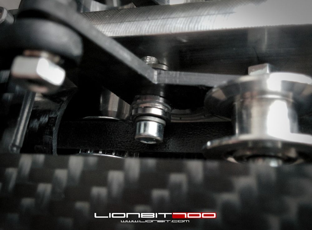 Umlenkhebel aus Carbon